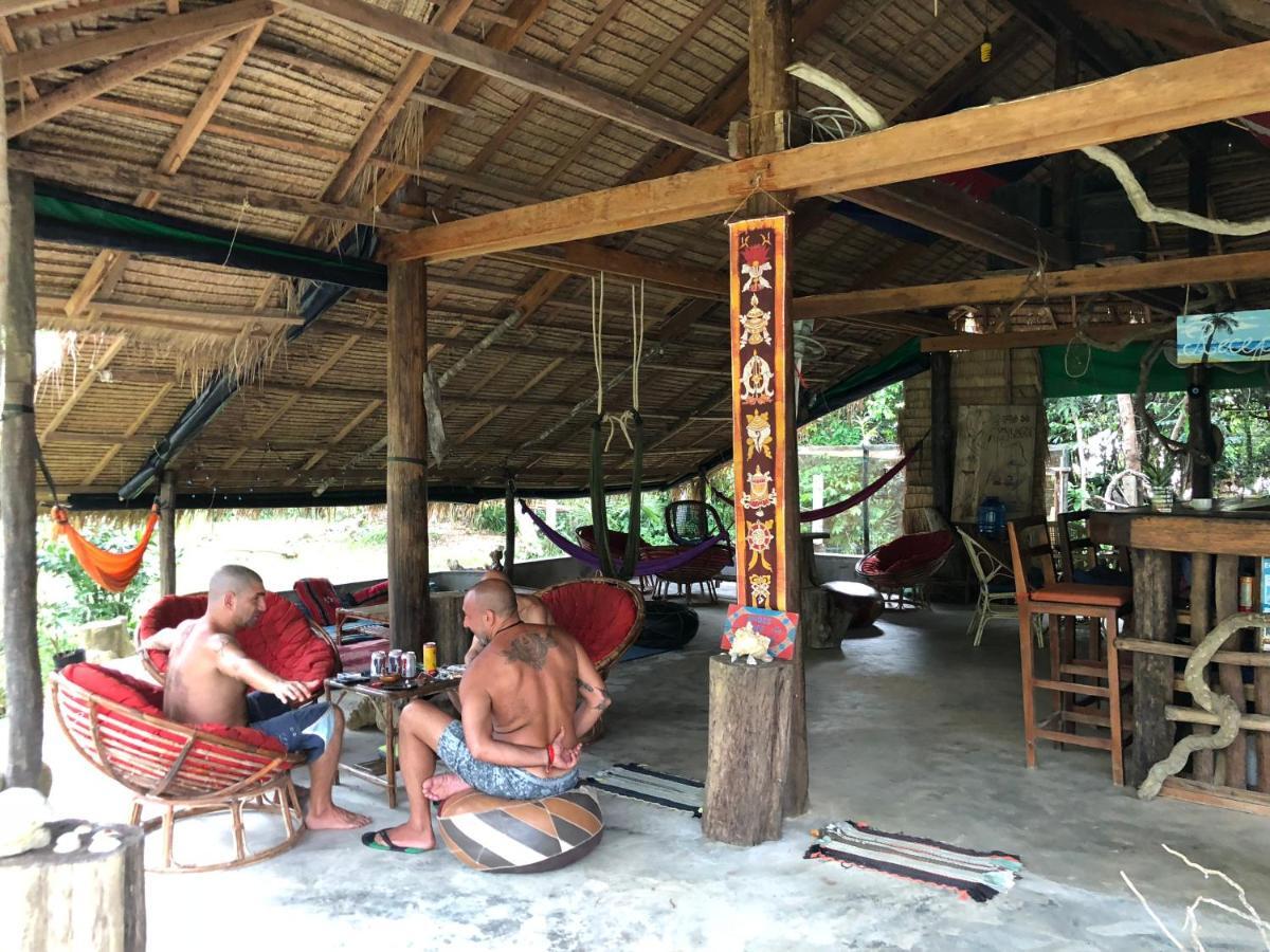 Lazy Bones Hostel Koh Rong Sanloem Exterior photo